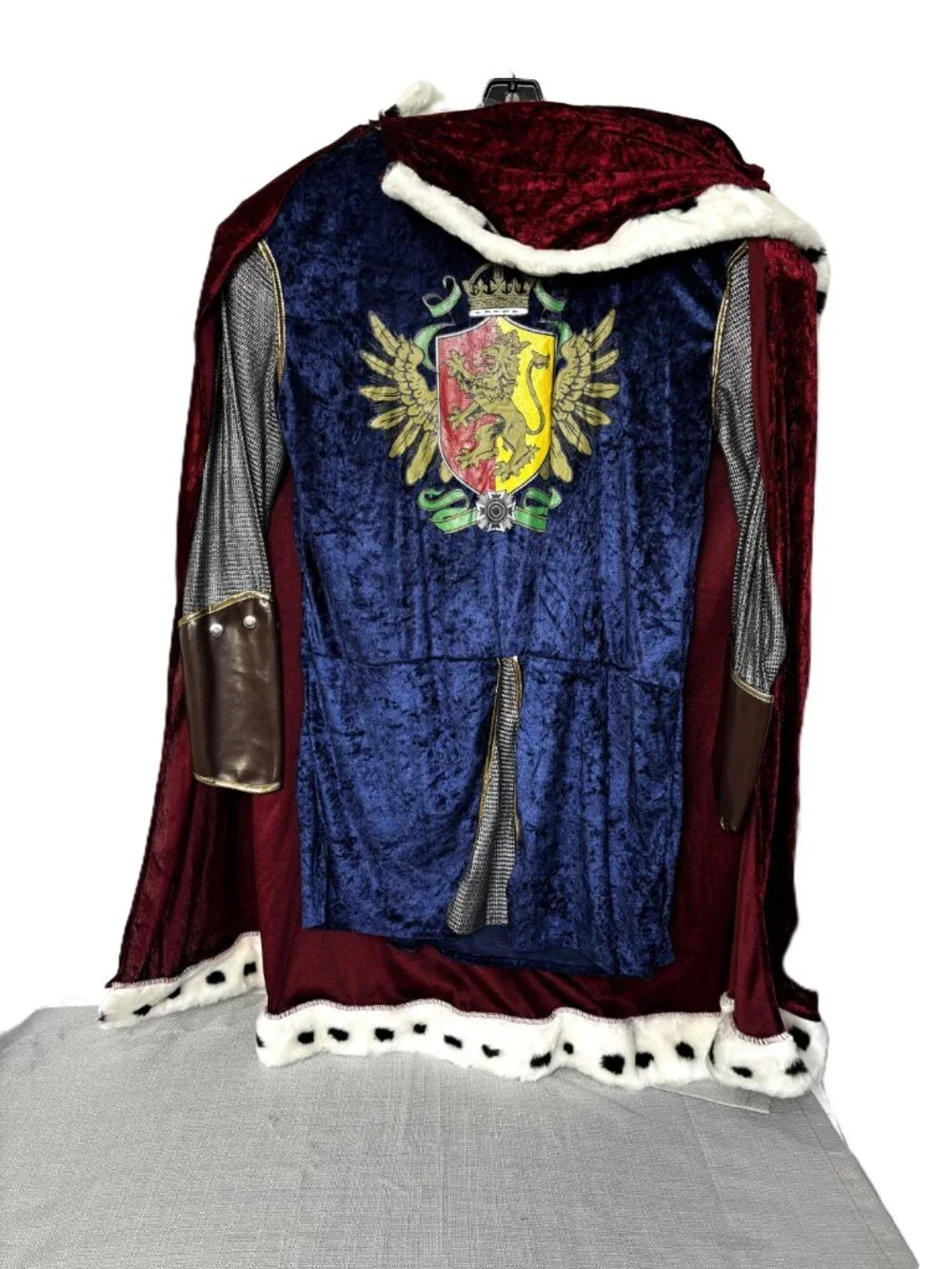 Noble King Renaissance Incharacter Costumes NWT NOS